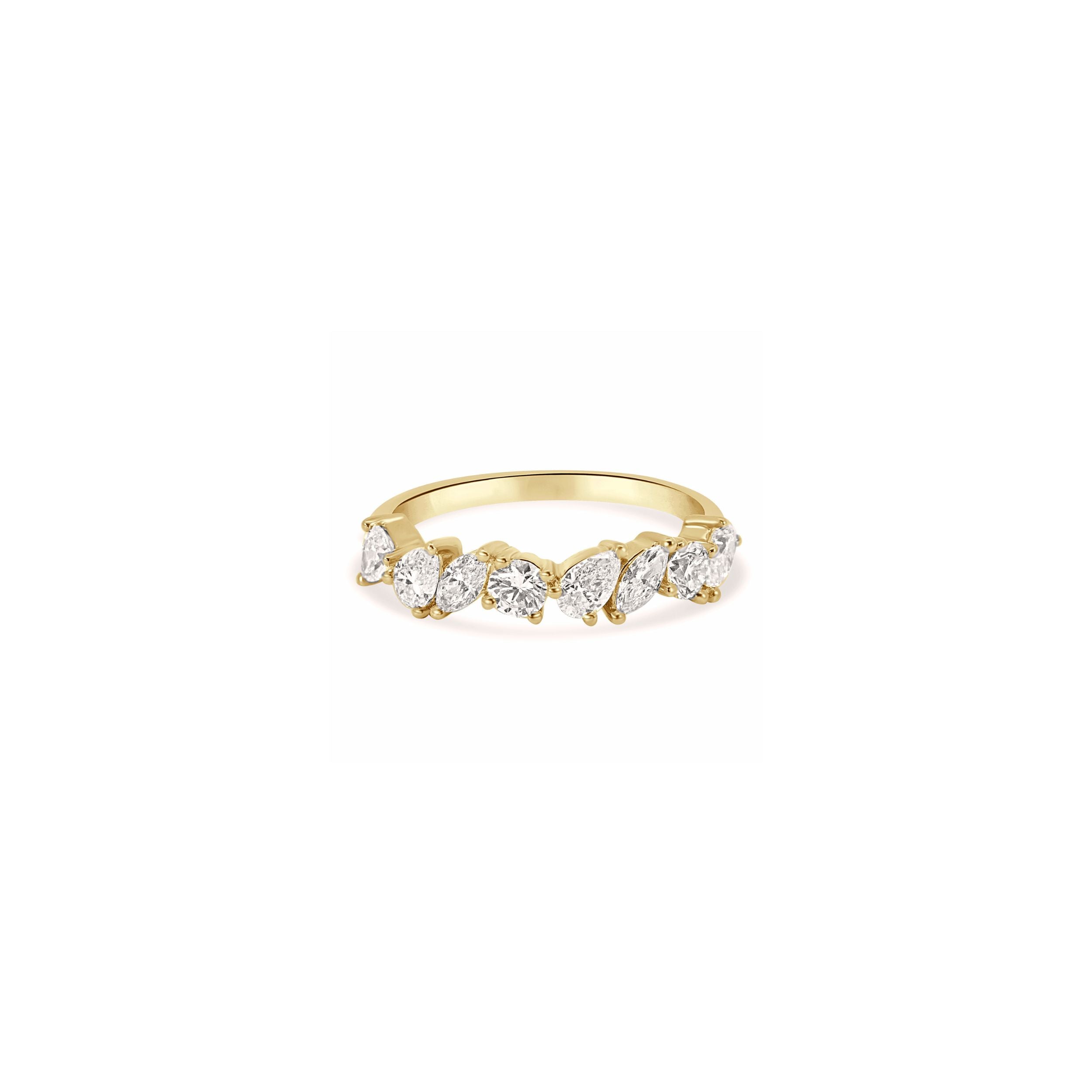 YELLOW GOLD PETITE SHAPES RING