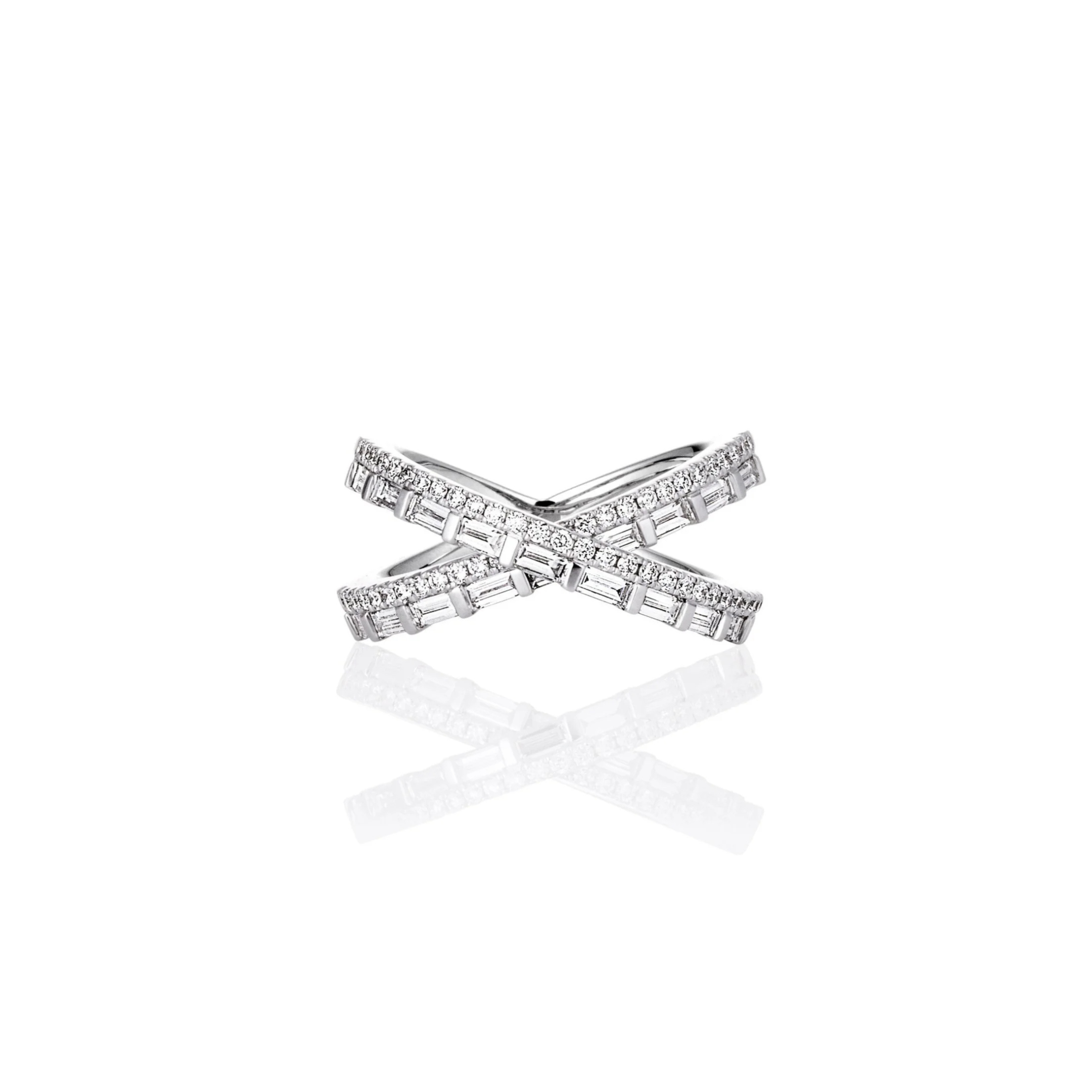BAGUETTE & ROUND DIAMOND X RING