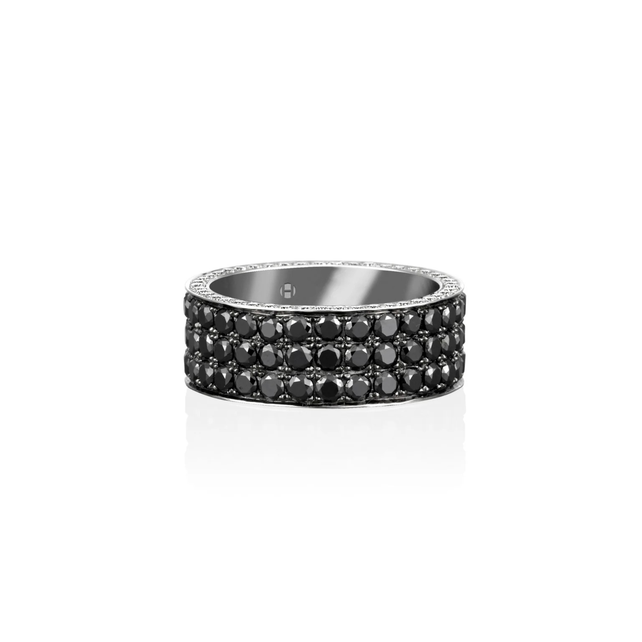 BLACK & WHITE DIAMOND SET RING