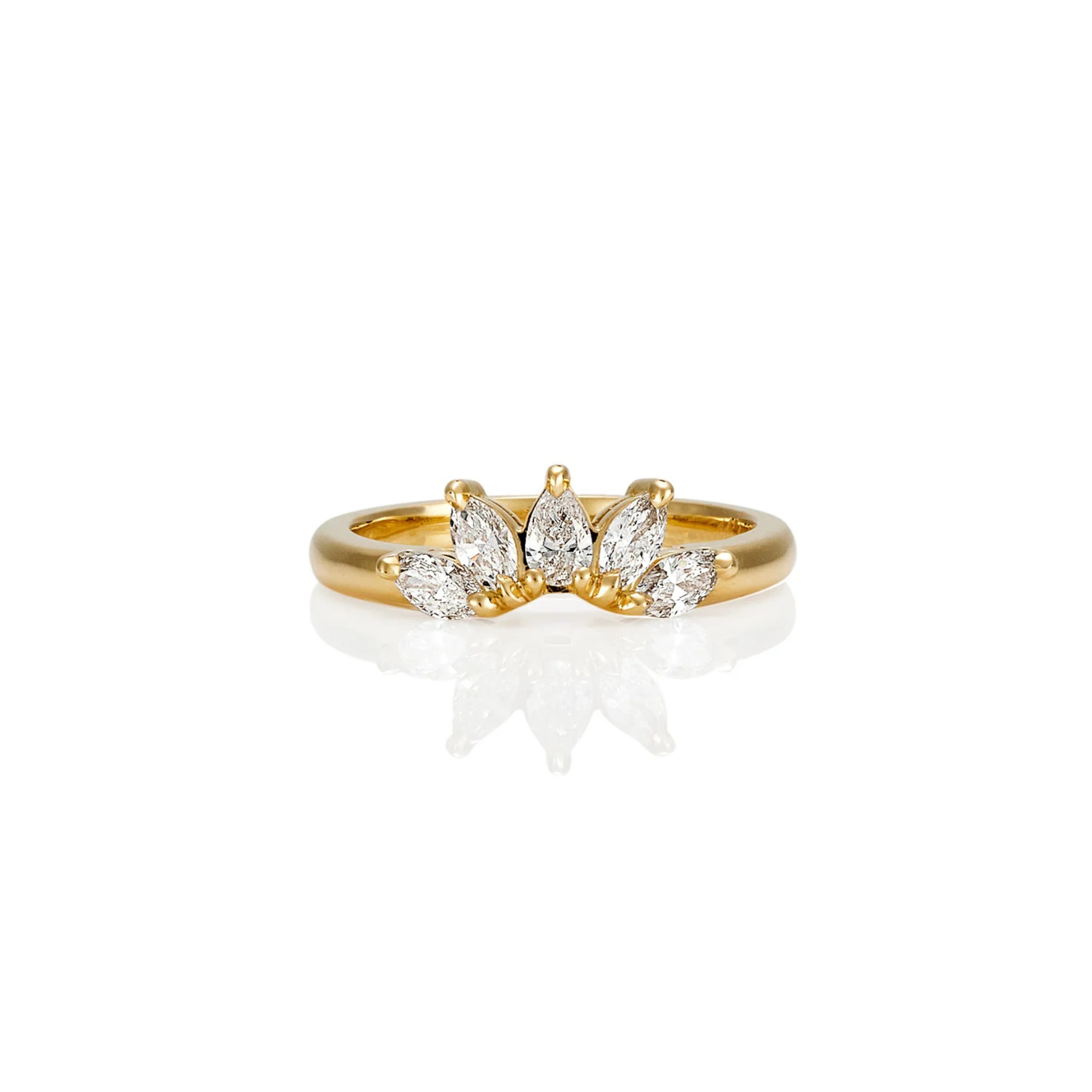 MEDIUM YELLOW GOLD MARQUISE DIAMOND CROWN RING