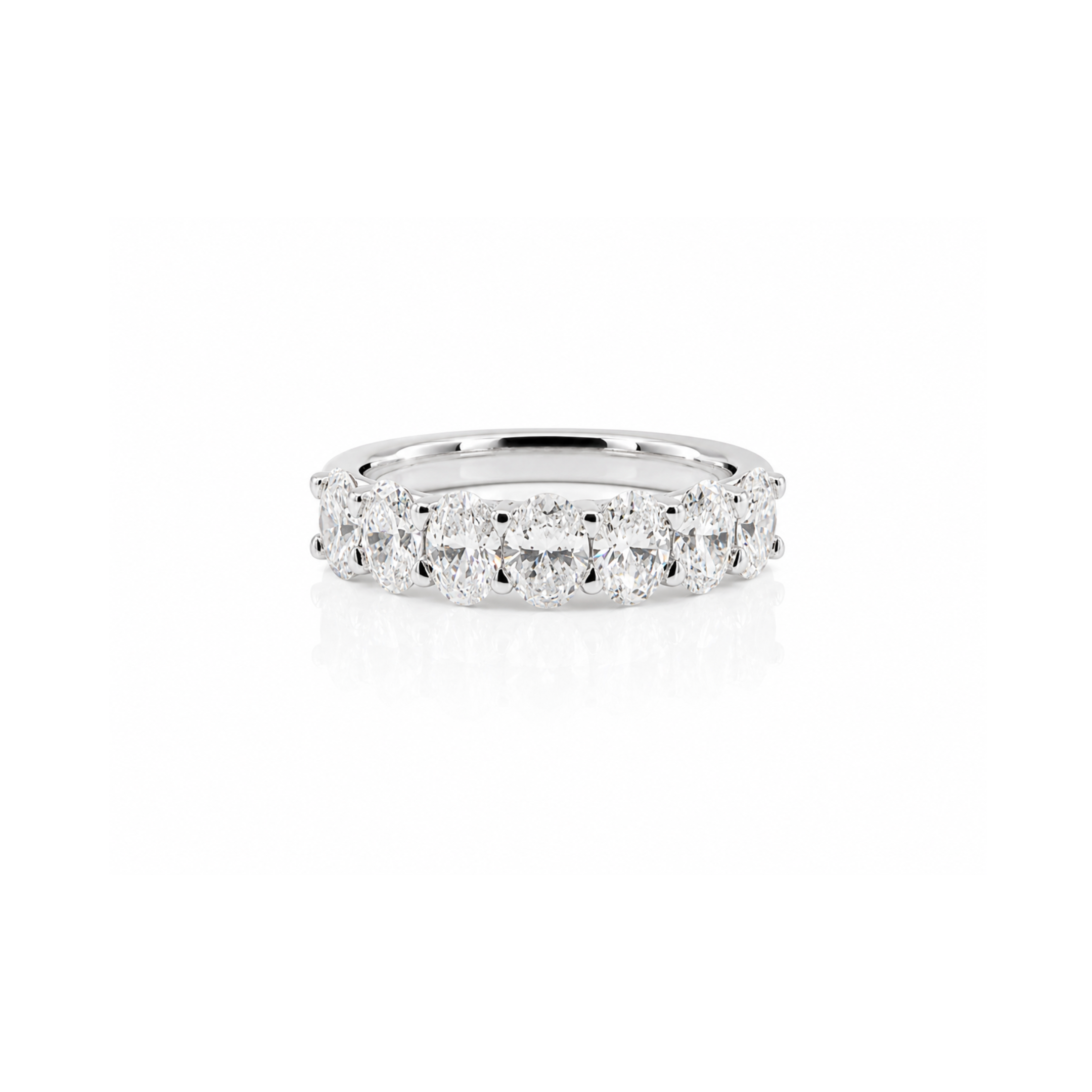 OVAL CUT SHARED CLAW BAND 1.68CT