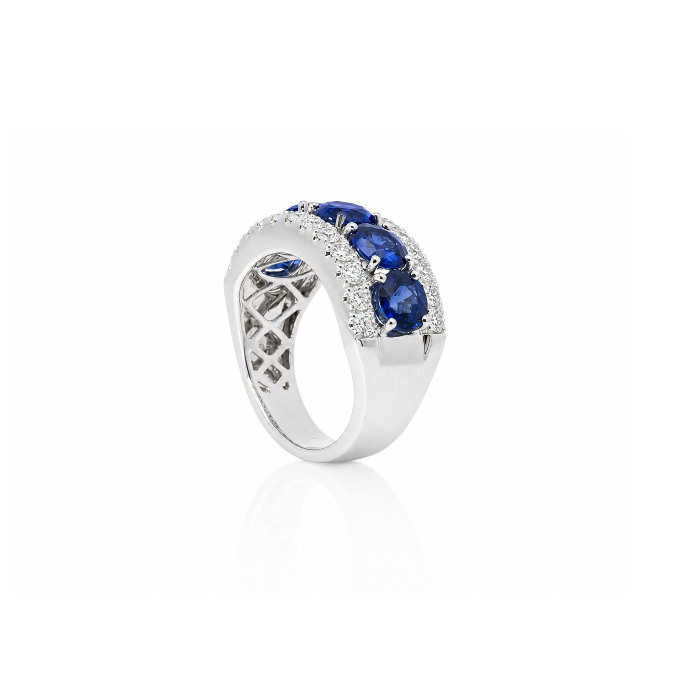 MADAGASCAN BLUE SAPPHIRE & DIAMOND RING