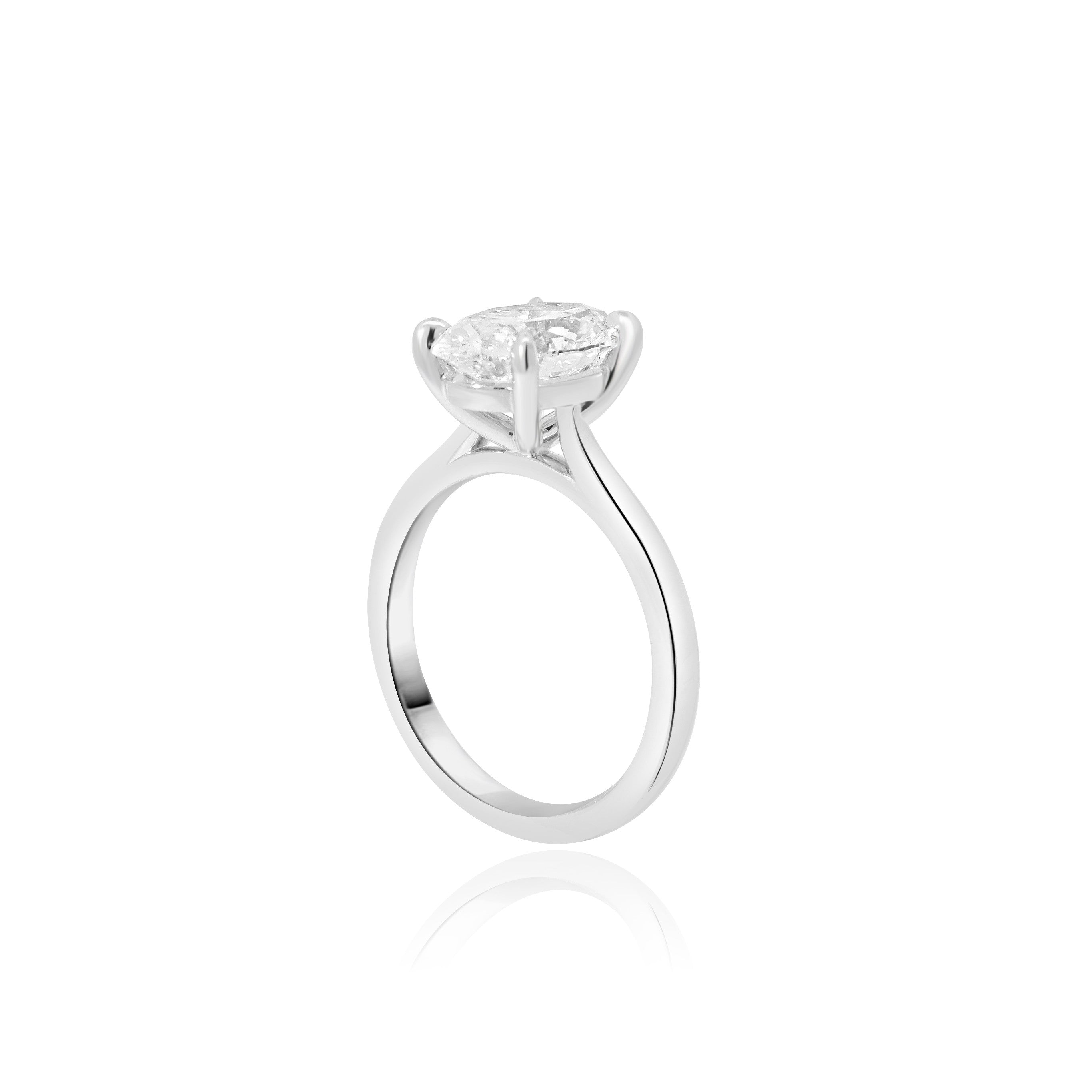 LAB GROWN OVAL CUT DIAMOND SOLITAIRE ENGAGEMENT RING