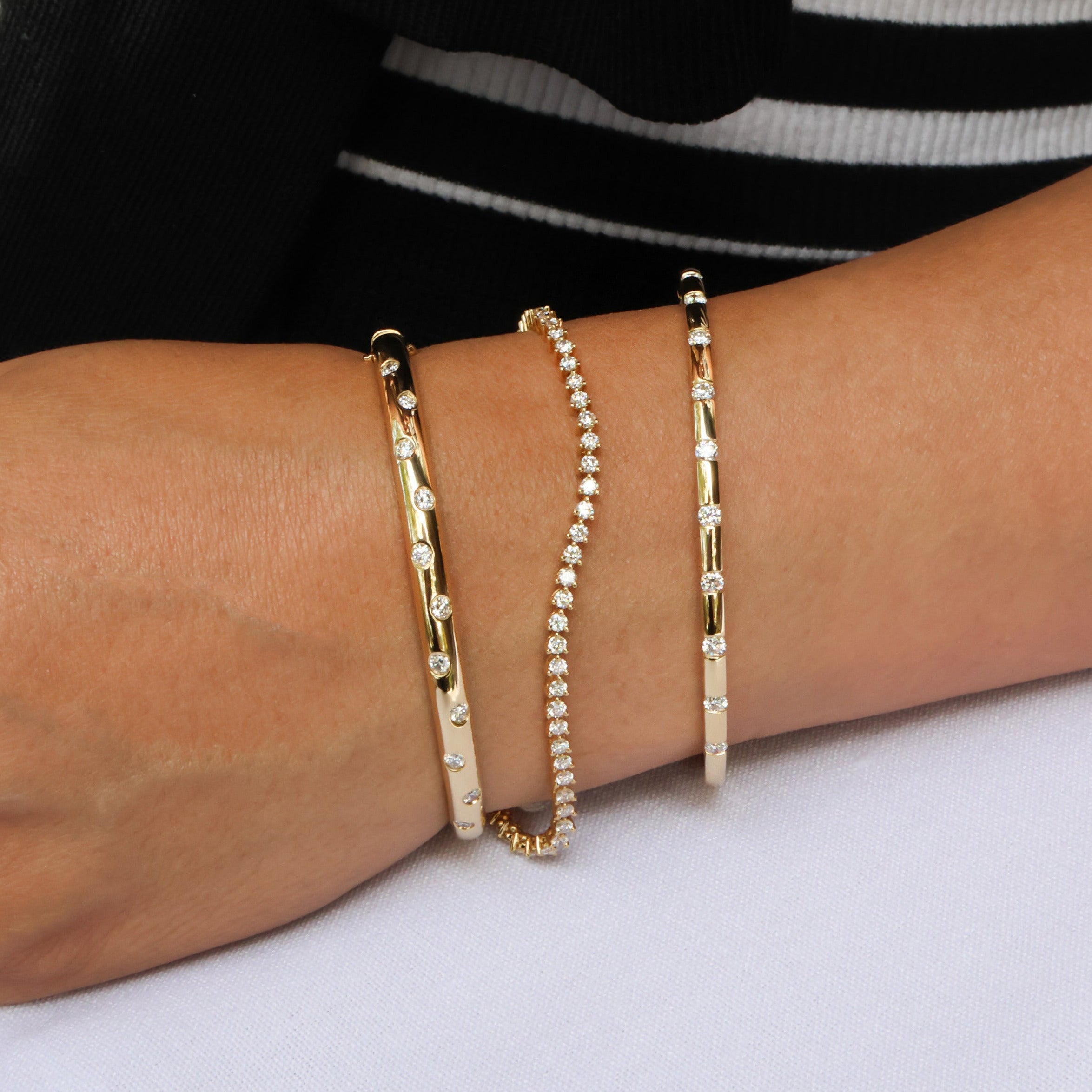 YELLOW GOLD DIAMOND TENNIS BRACELET 2.39CT