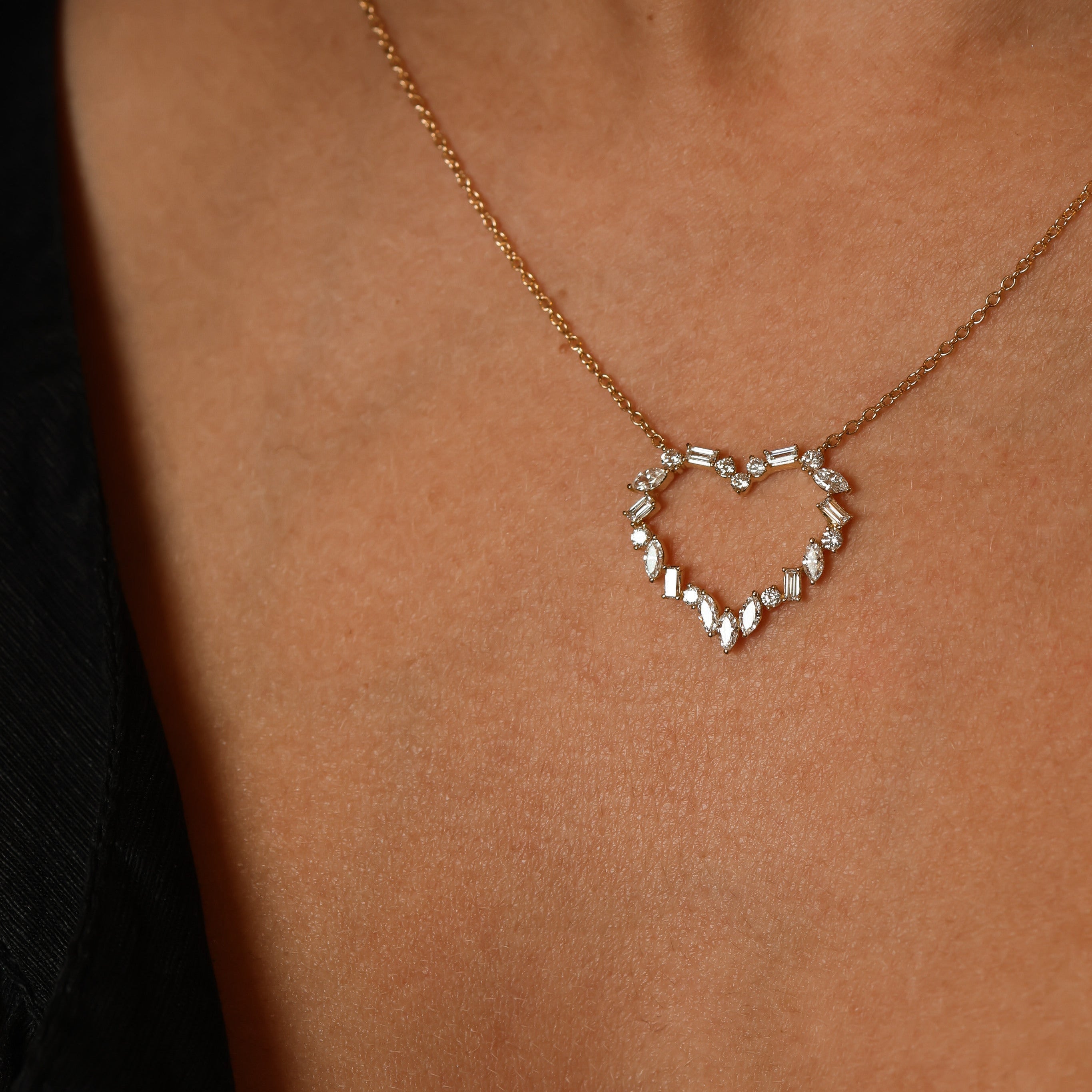 DIAMOND HEART PENDANT
