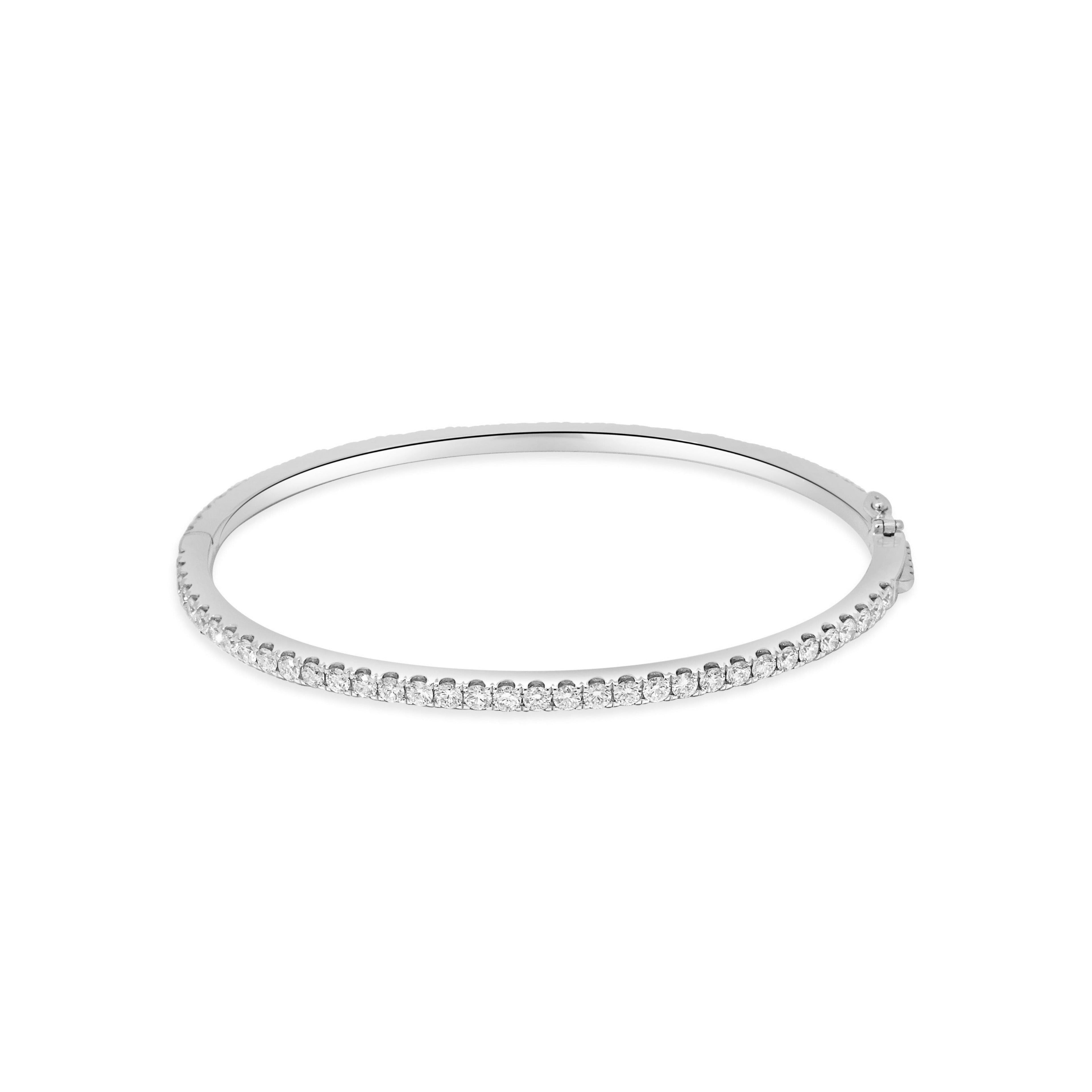 DOUBLE-SIDED DIAMOND BANGLE 2.57CT