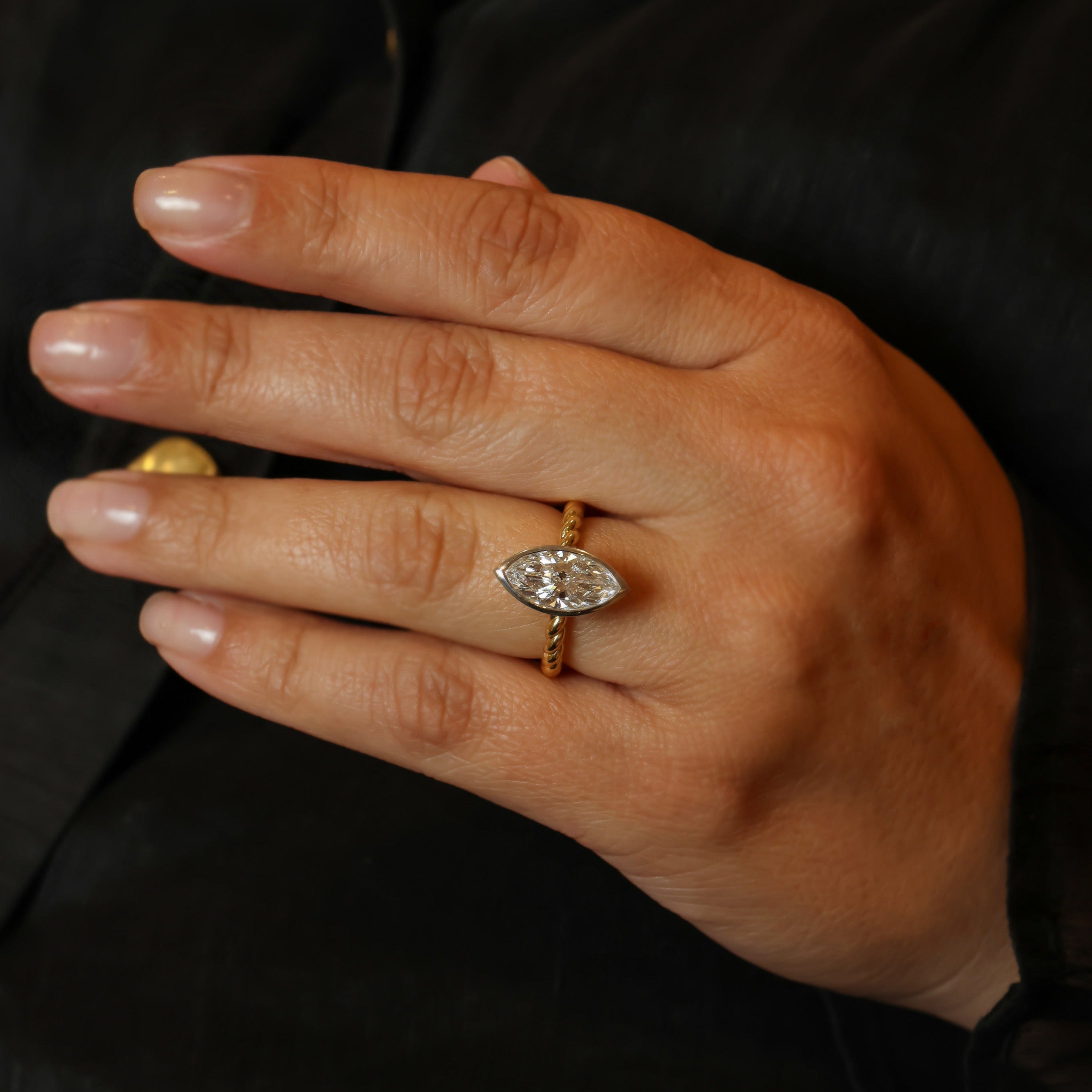 LAB GROWN MARQUISE CUT DIAMOND TWIST ENGAGEMENT RING