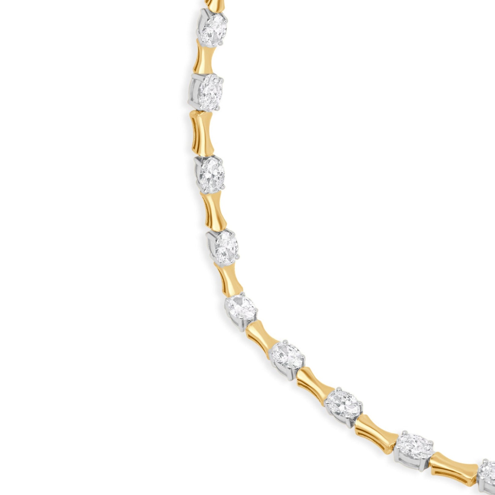 OVAL DIAMOND NECKLET