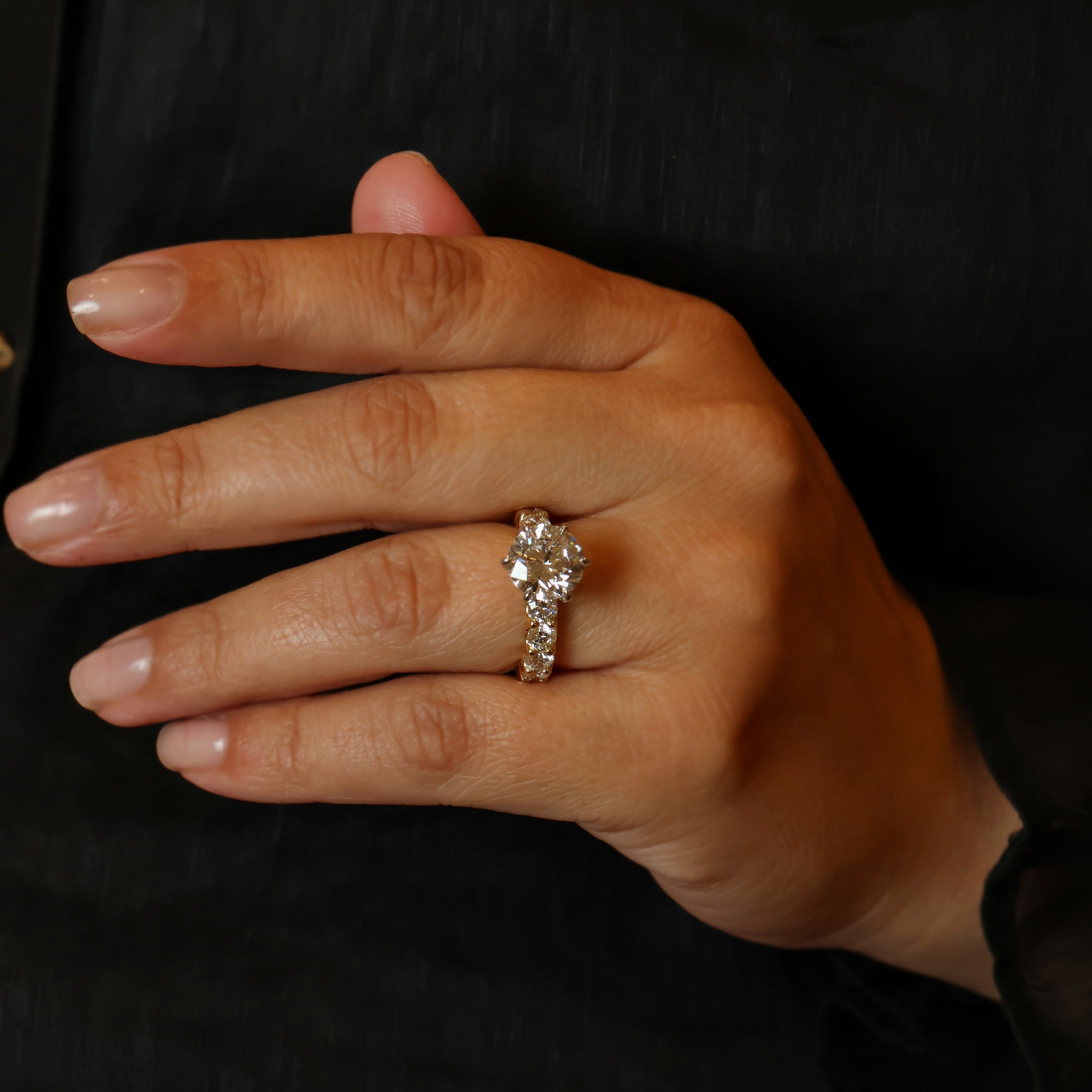 LAB GROWN DIAMOND SHARED CLAW ENGAGEMENT RING