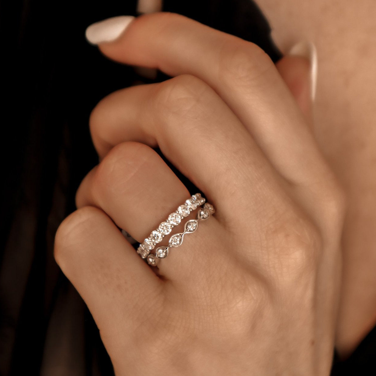 WHITE GOLD SHARED CLAW U-SHAPE DIAMOND RING 1.40ct