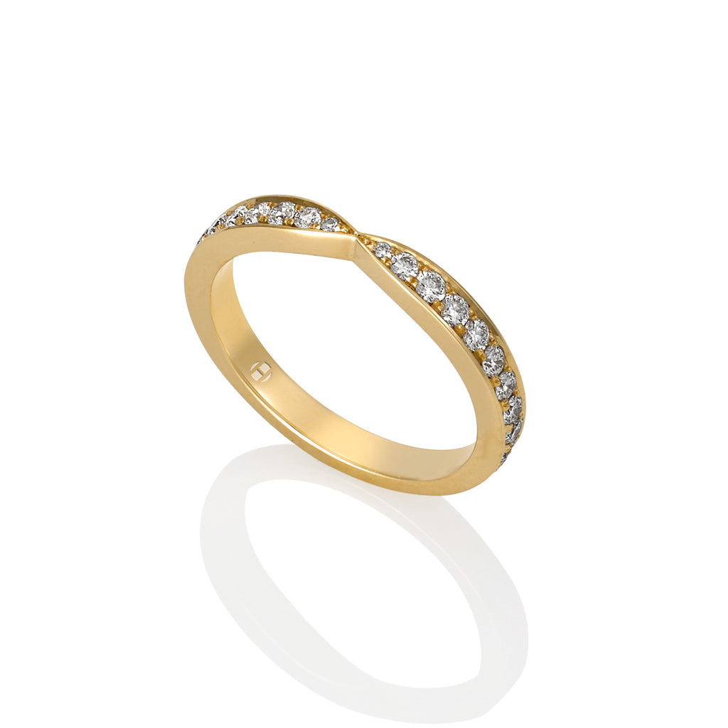 YELLOW GOLD DIAMOND PINCHED RING 0.50CT