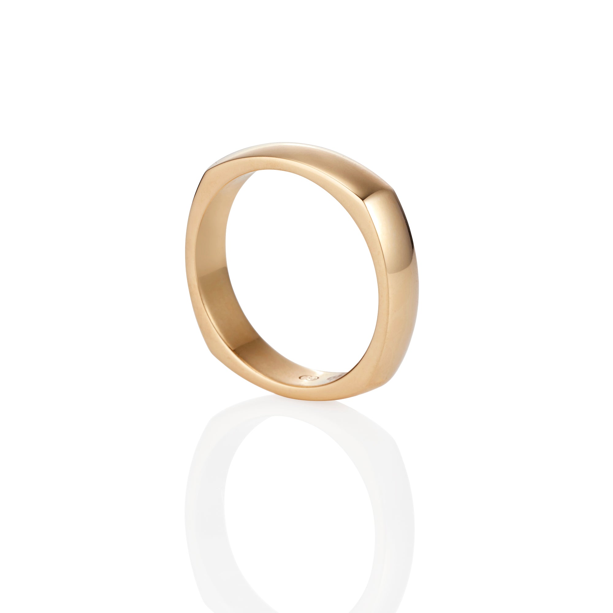 YELLOW GOLD CUSHION PROFILE WEDDER