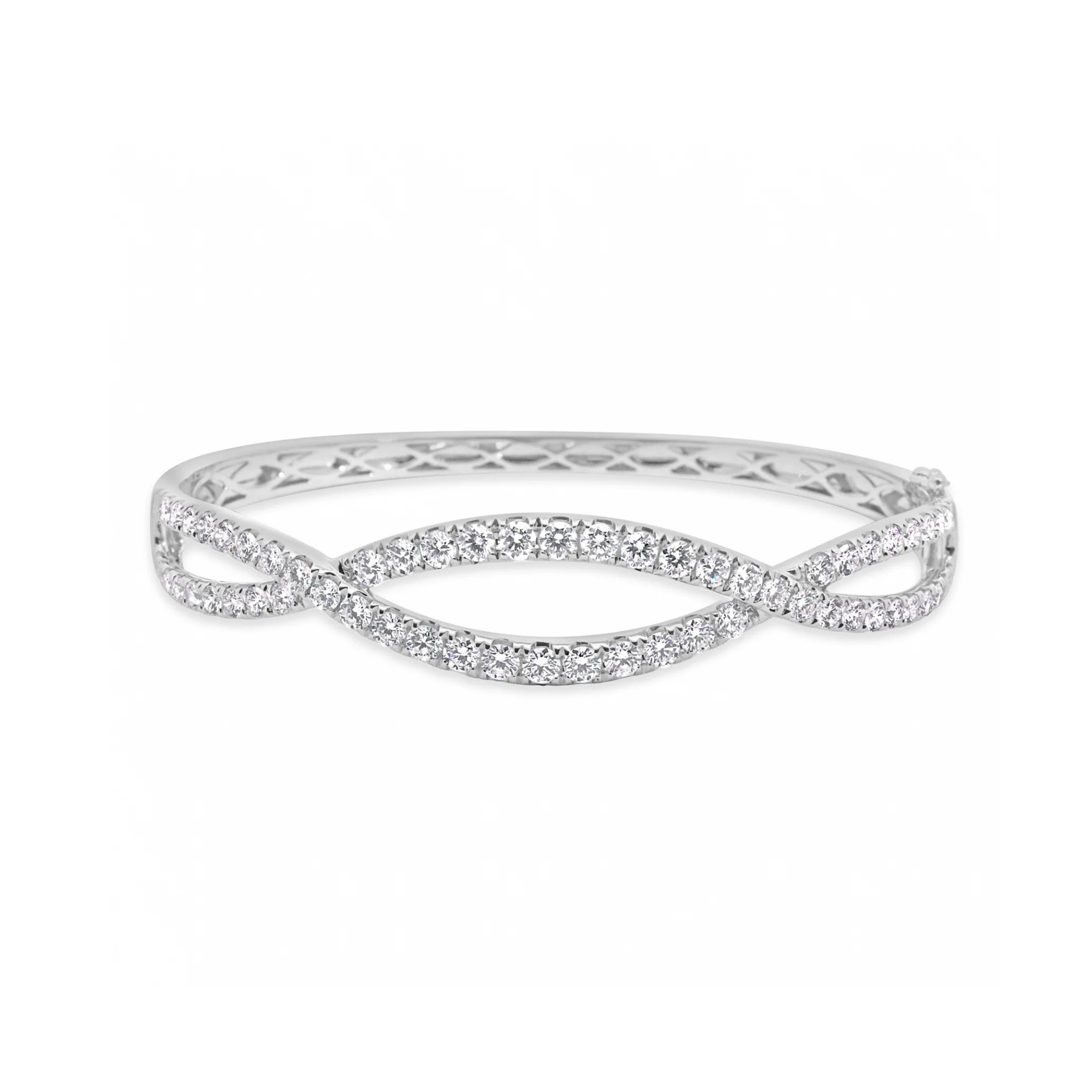 DIAMOND TWIST BANGLE