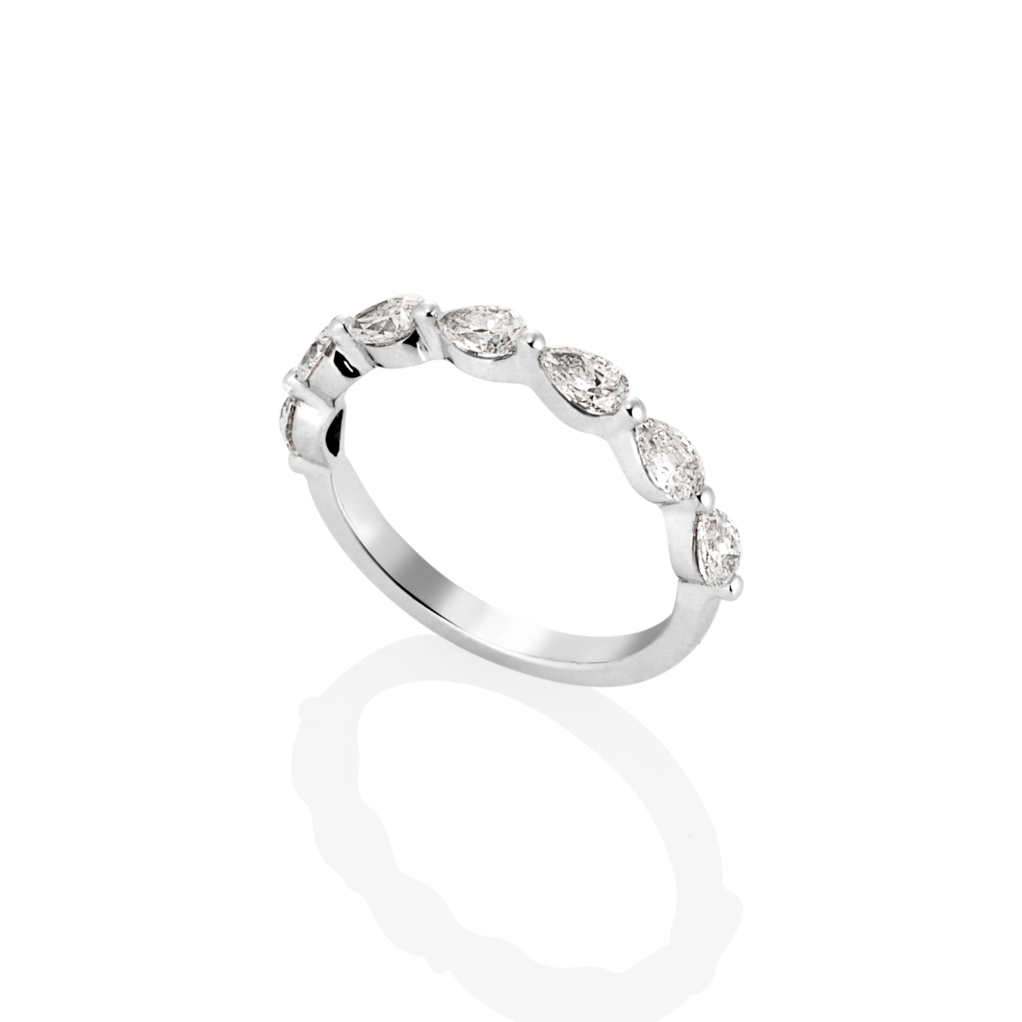 PEAR CUT DIAMOND BAND