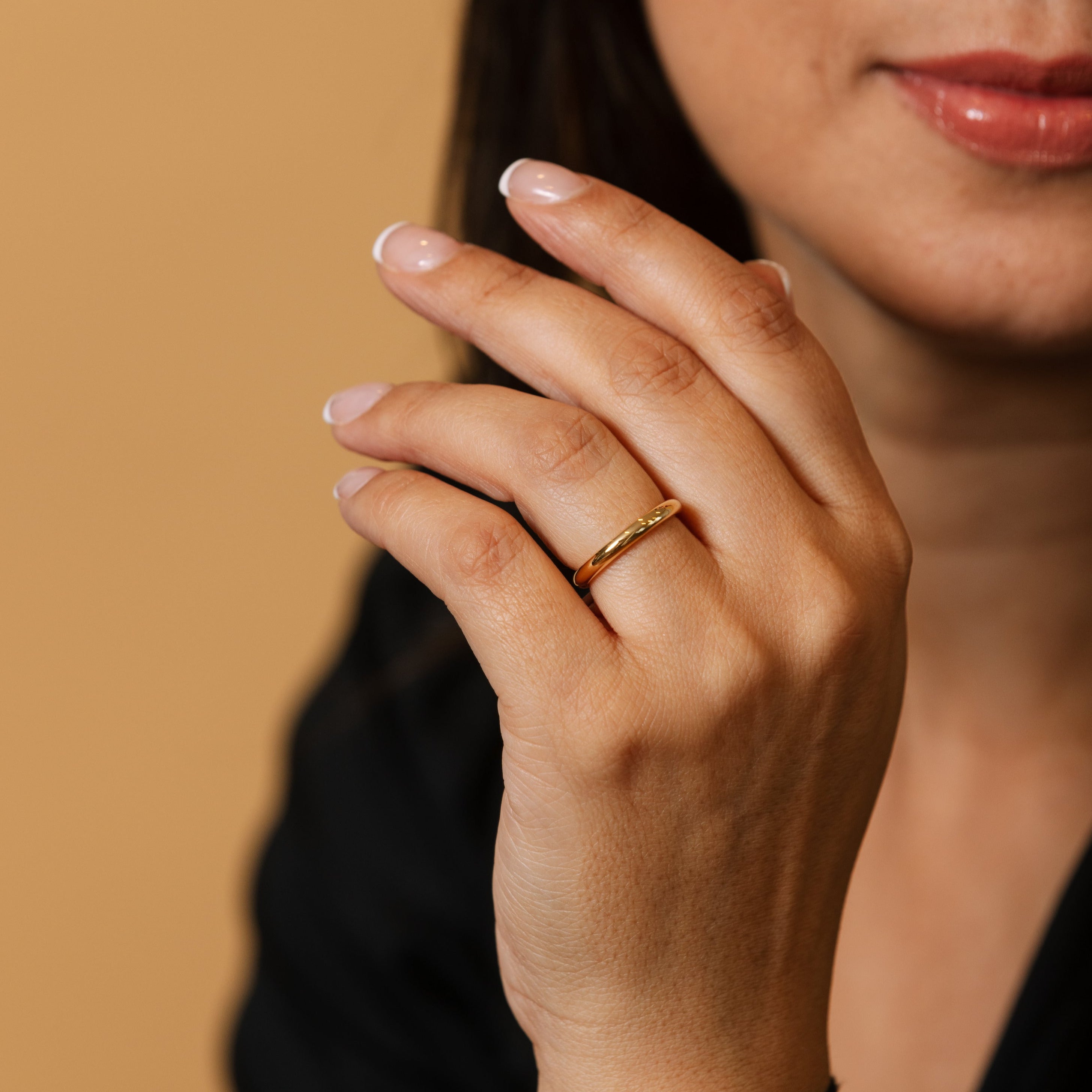 ROSE GOLD HALF ROUNDED BAND