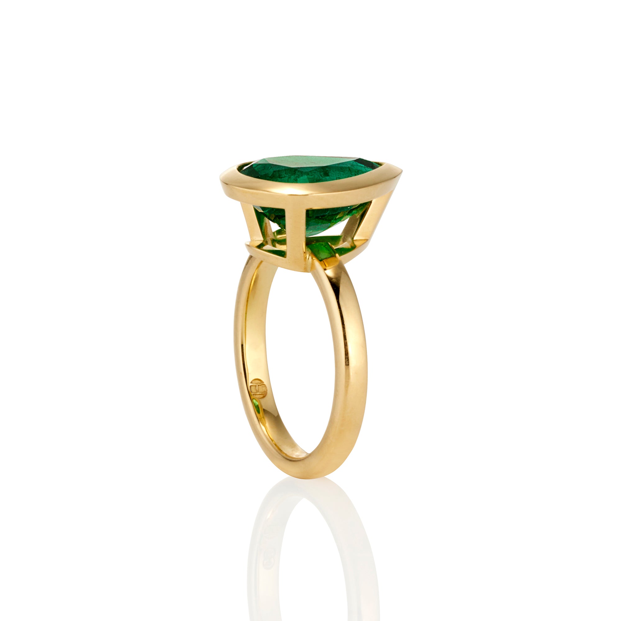 PEAR SHAPED ZAMBIAN EMERALD BEZEL SET RING