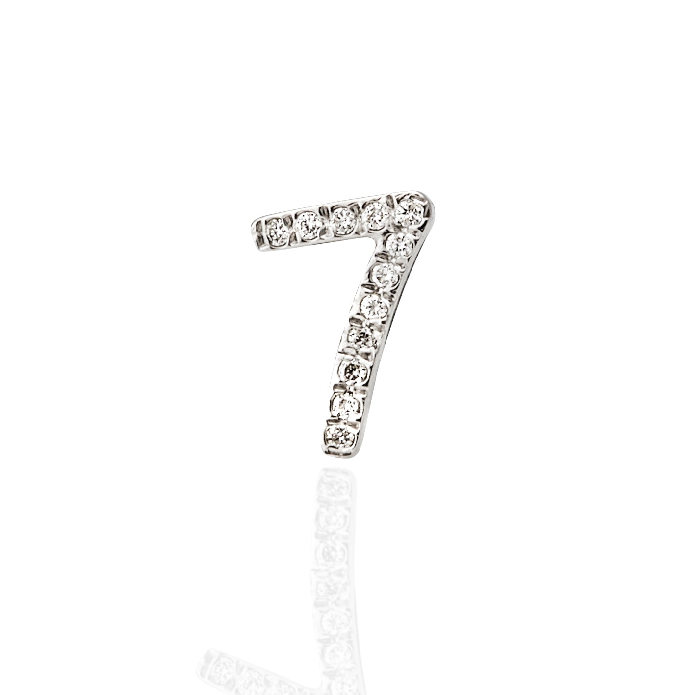 SINGLE NUMBER DIAMOND STUD (0-9)