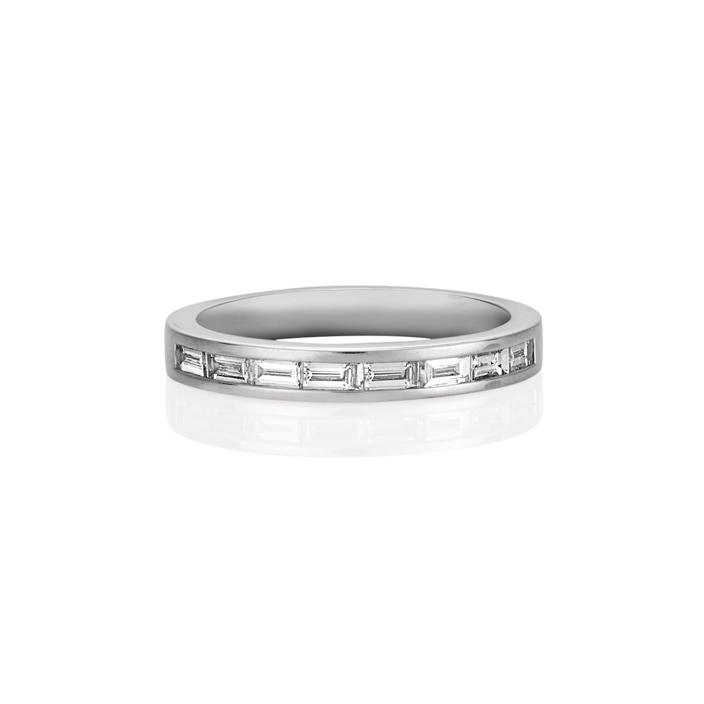 WHITE GOLD CHANNEL SET BAGUETTE RING