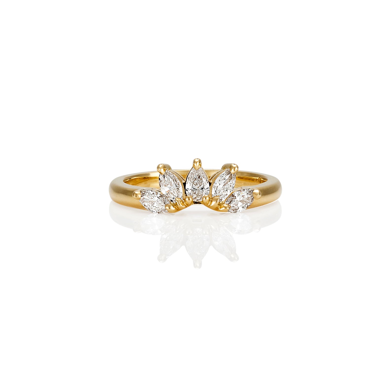 MEDIUM YELLOW GOLD MARQUISE DIAMOND CROWN RING