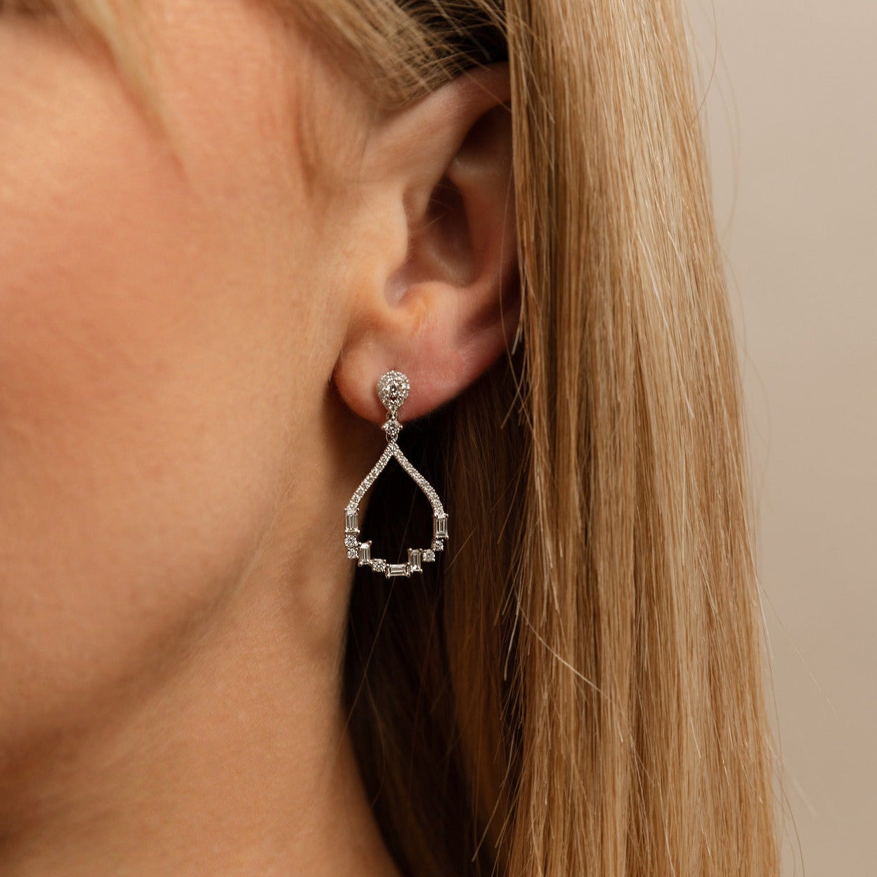 DIAMOND TEARDROP EARRINGS